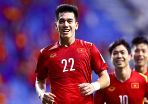 tien-linh-bi-gach-ten-khoi-danh-sach-dt-viet-nam-vi-toinoi-nhieu